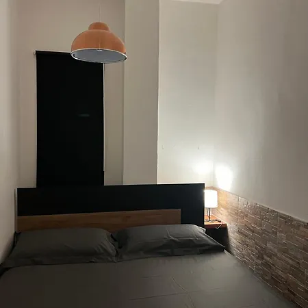 Nikolas Penthouse *