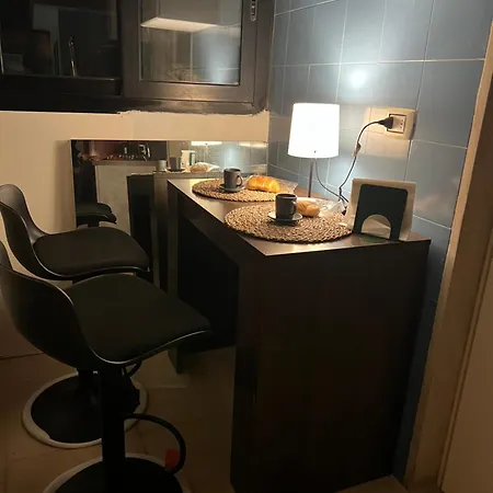 Nikolas Penthouse باري